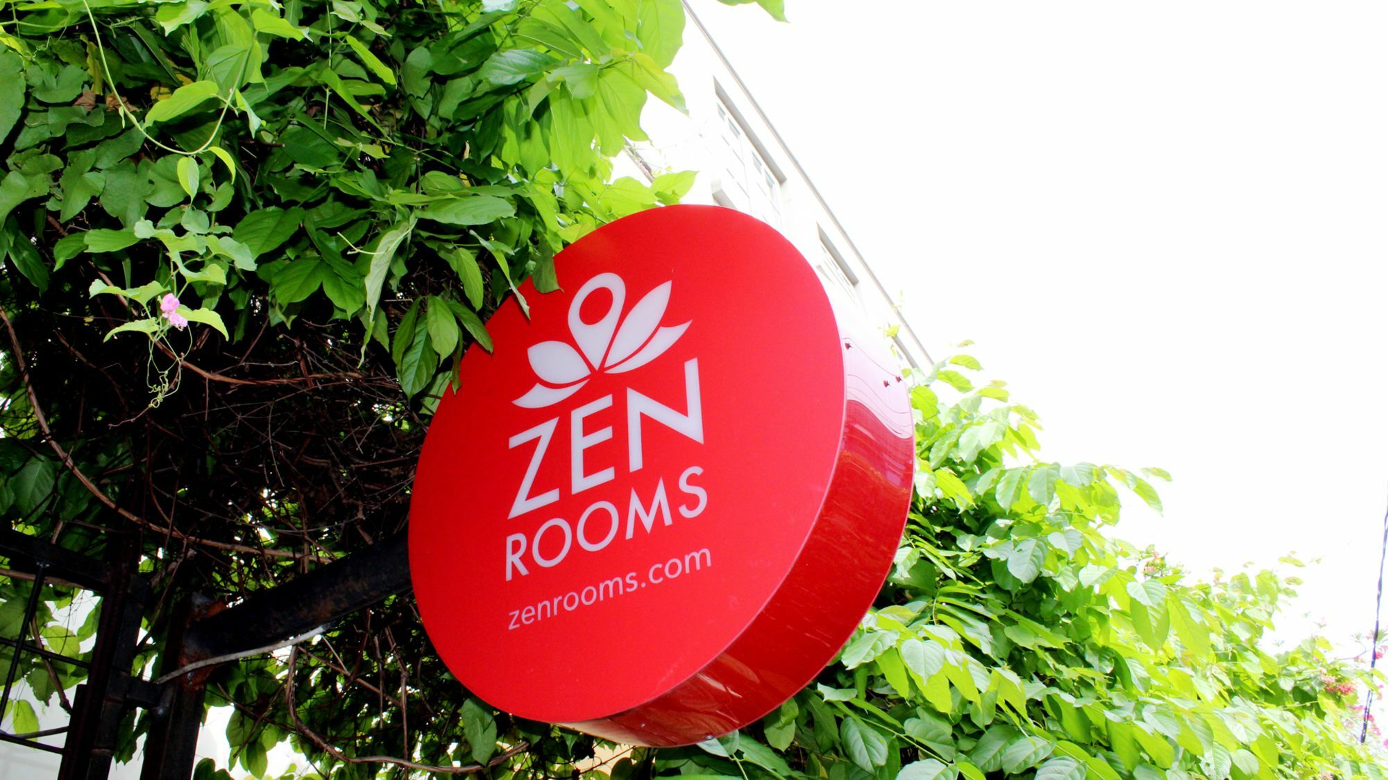 Zen Rooms Woodridge Mckinley Bgc Taguig Exterior photo